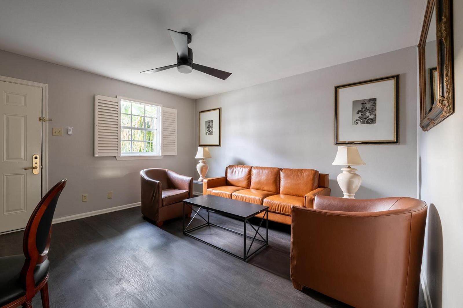 French Quarter Suites Hotel New Orleans Ngoại thất bức ảnh