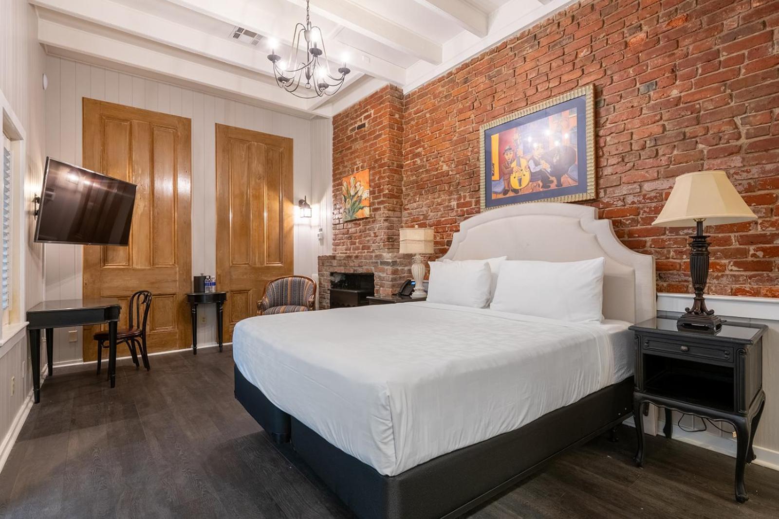French Quarter Suites Hotel New Orleans Ngoại thất bức ảnh